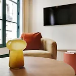 Paris Home Collection Serviced Apartments In Notre Dame - Rue Savoie