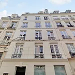 Paris Home Collection Serviced Apartments In Notre Dame - Rue Savoie