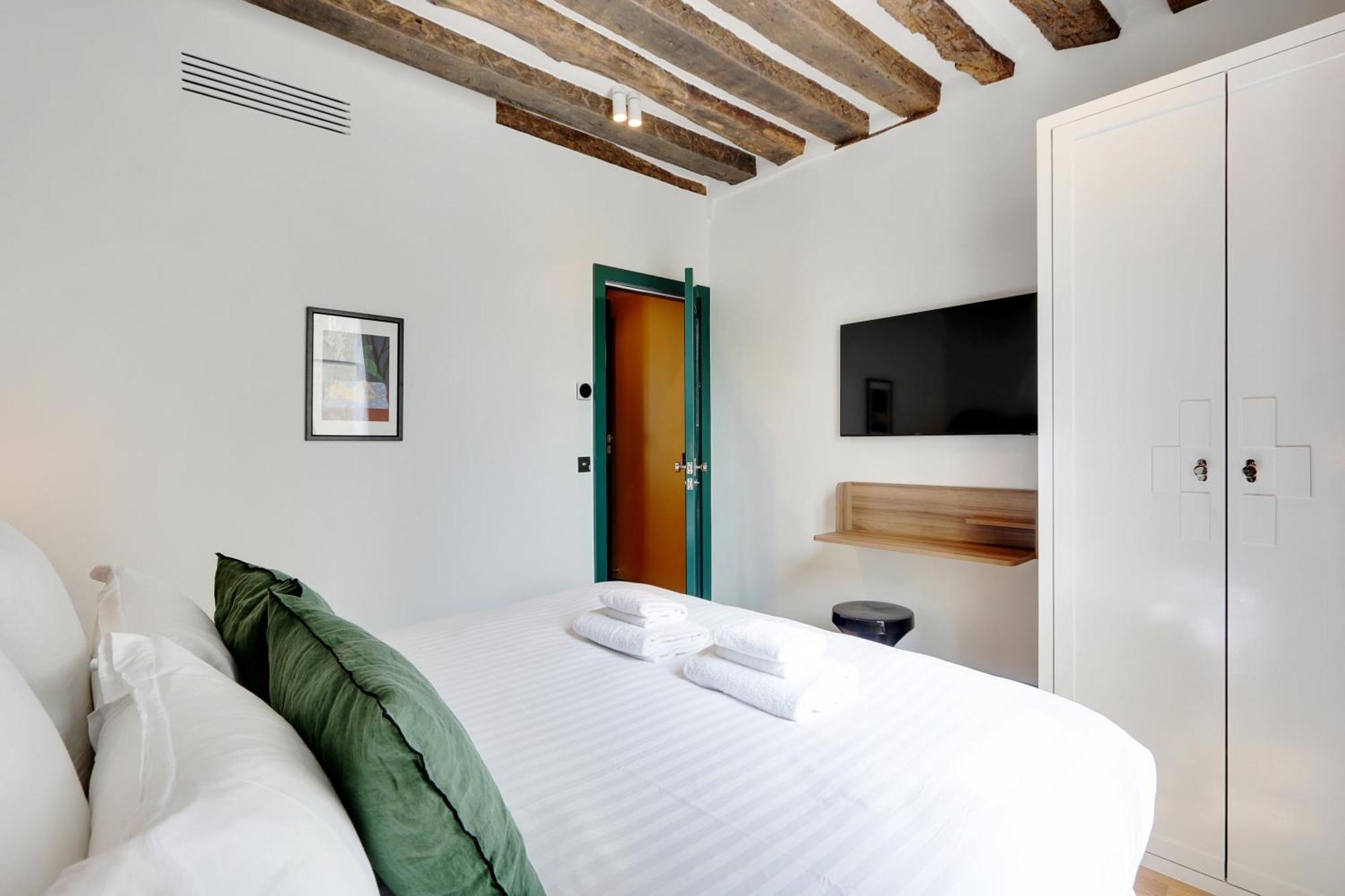 Appartamento Collection Serviced In Notre Dame - Rue Savoie *